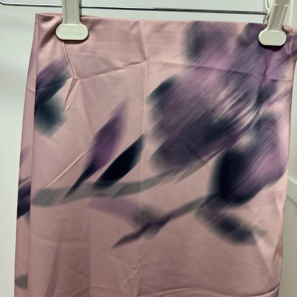 Melody satin slip midi skirt - Dynamite size L - Picture 2 of 5